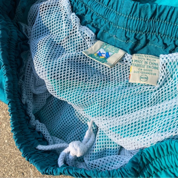 Vintage TT & Co Sport Swim Trunk - Picture 4 of 4